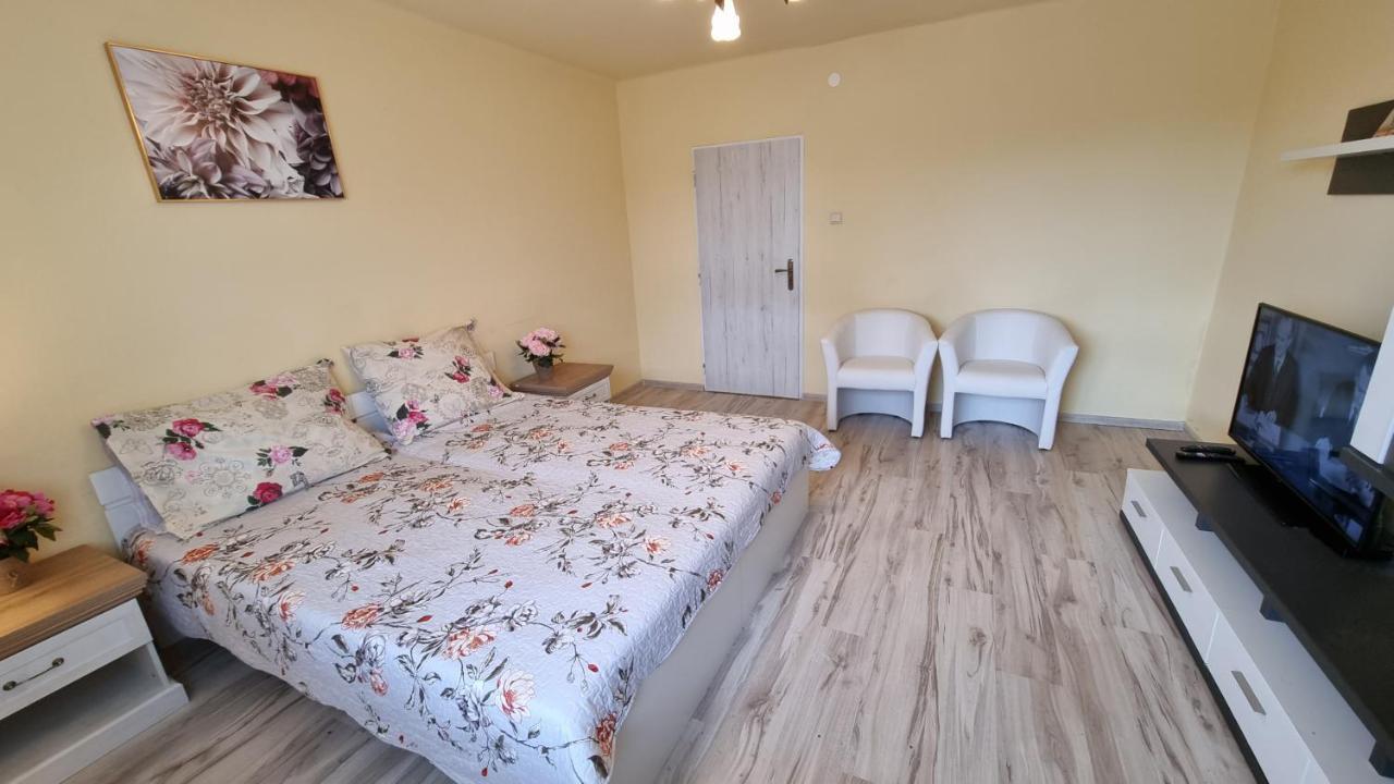 Apartmany Sebastian Pribylina Bagian luar foto