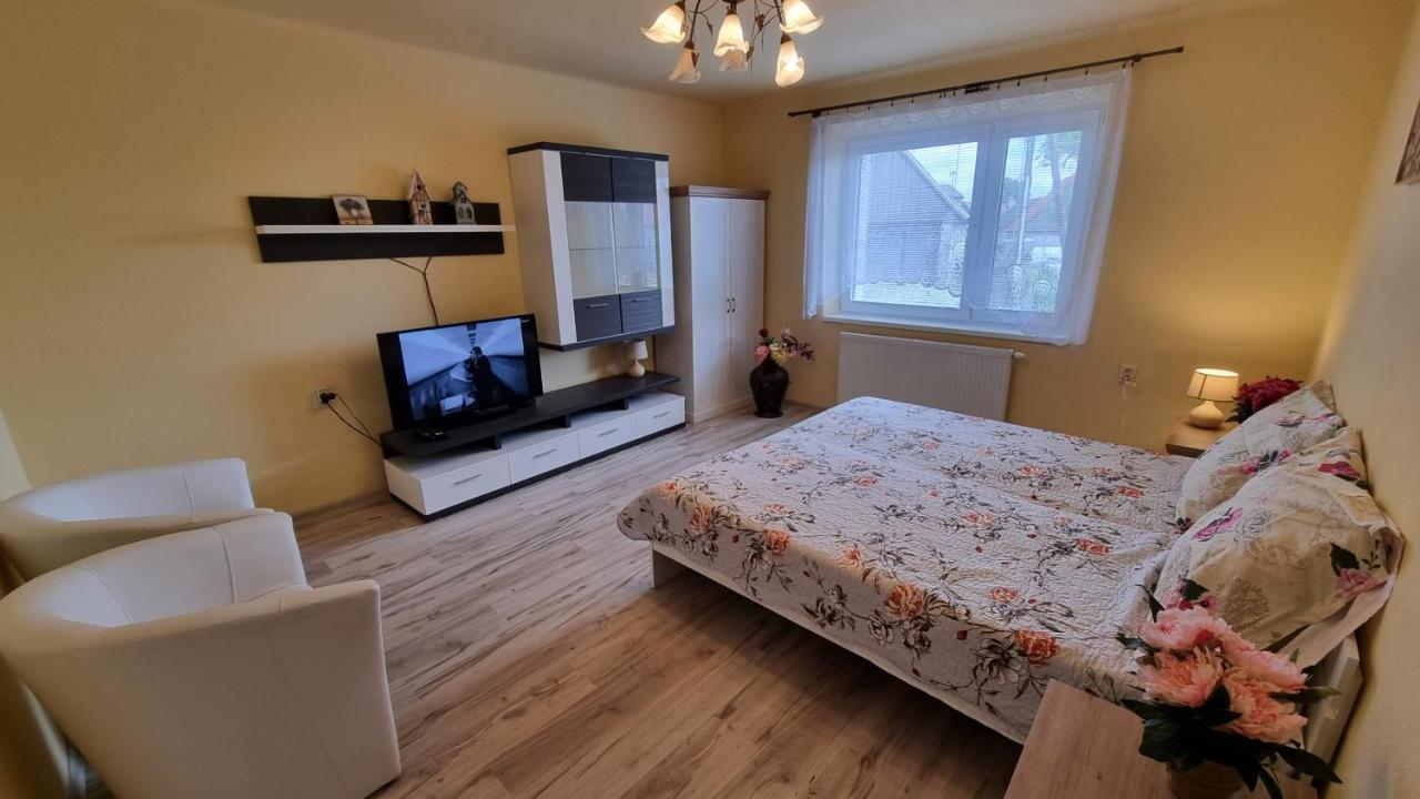 Apartmany Sebastian Pribylina Bagian luar foto